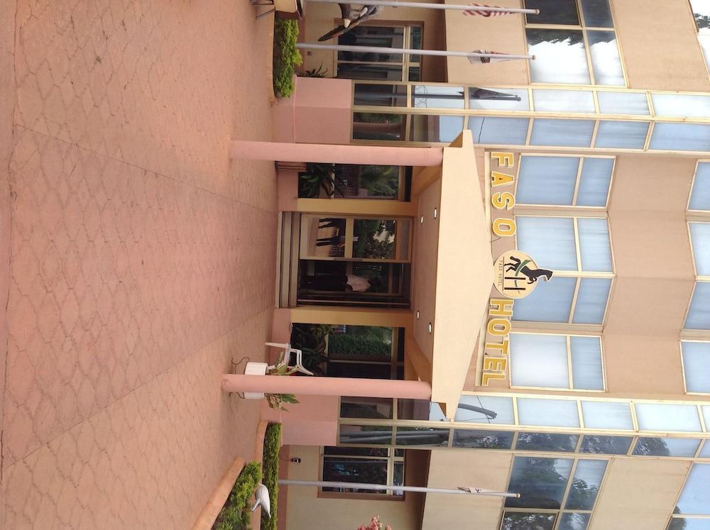 Faso Hotel Ouagadougou Dış mekan fotoğraf