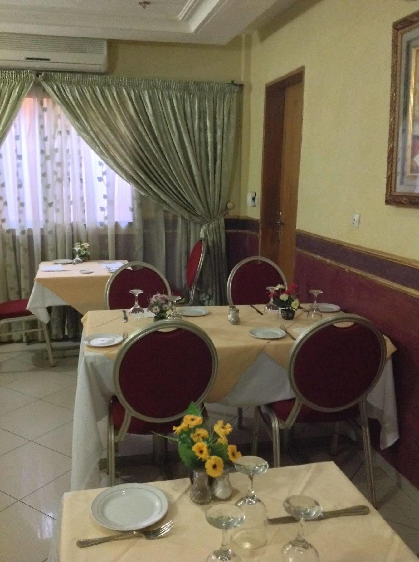 Faso Hotel Ouagadougou Dış mekan fotoğraf