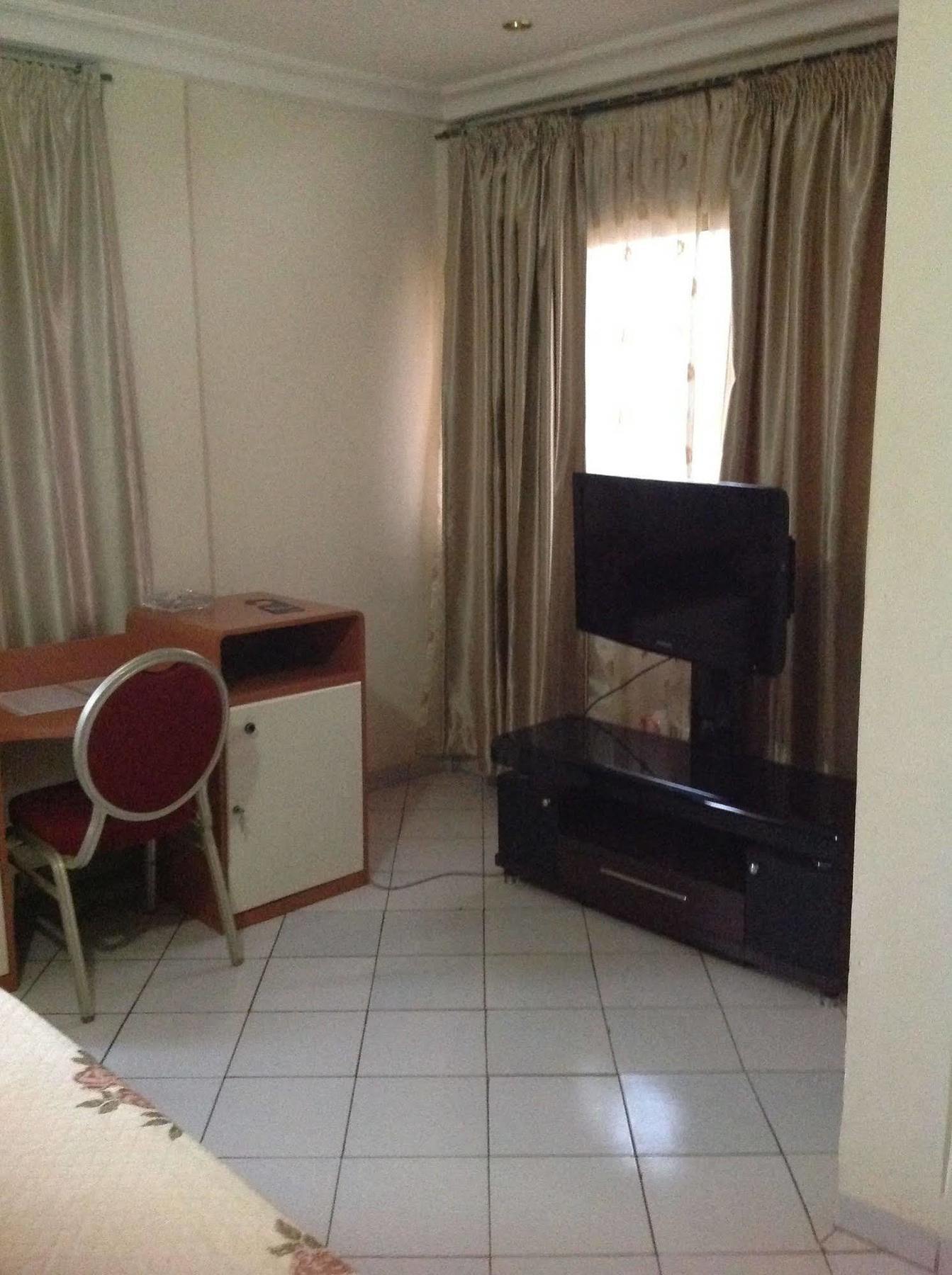 Faso Hotel Ouagadougou Dış mekan fotoğraf