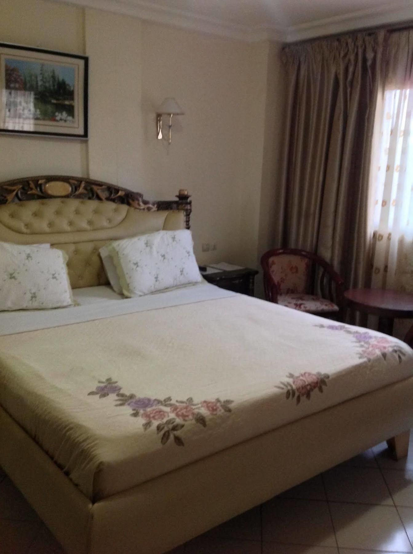 Faso Hotel Ouagadougou Dış mekan fotoğraf