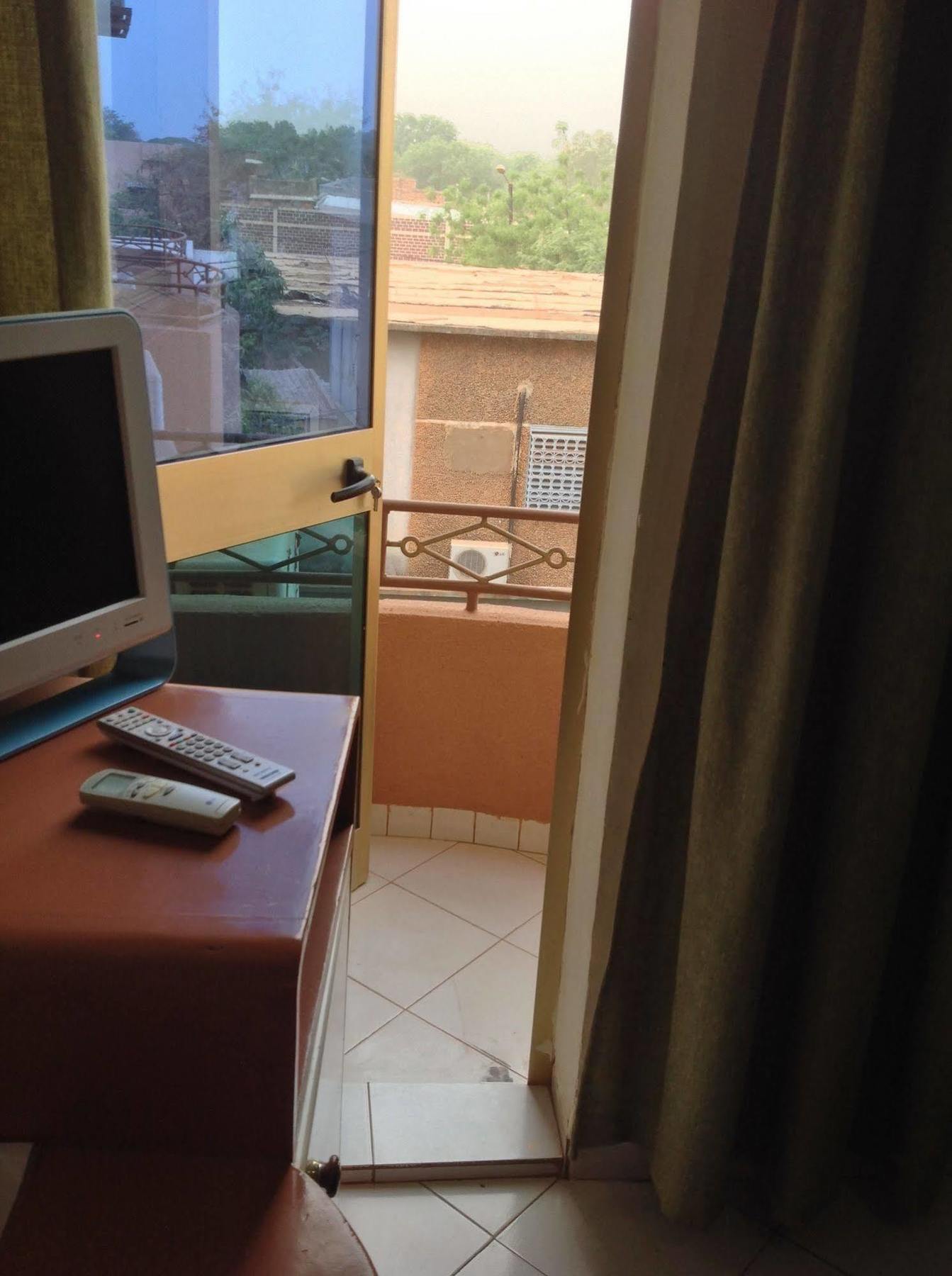 Faso Hotel Ouagadougou Dış mekan fotoğraf